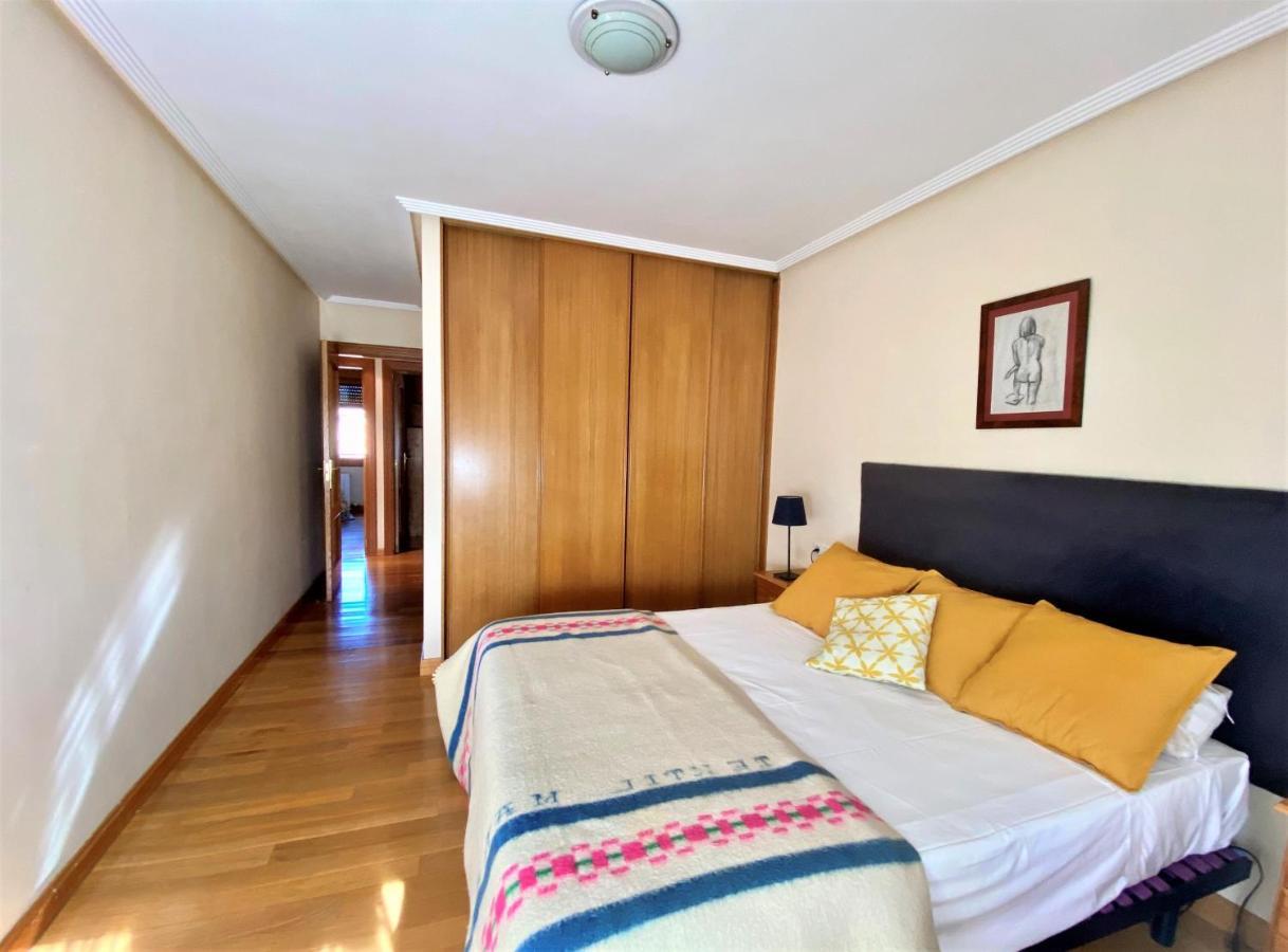 Housingleon - San Marcos Con Garaje Apartment Bagian luar foto